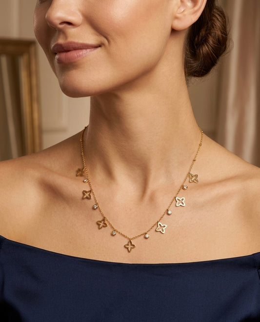 Leona Flower Necklace