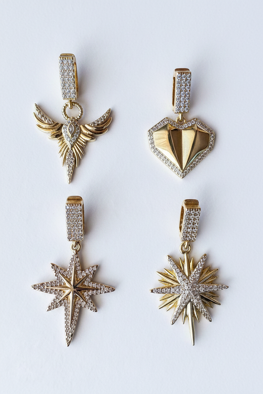 Himmlische Eleganz – Vergoldete Design- Charm Anhänger (Herz, Stern & Engel, Nordstern)