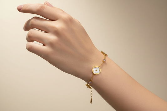 Lola Armband mit Zirkonia steinen