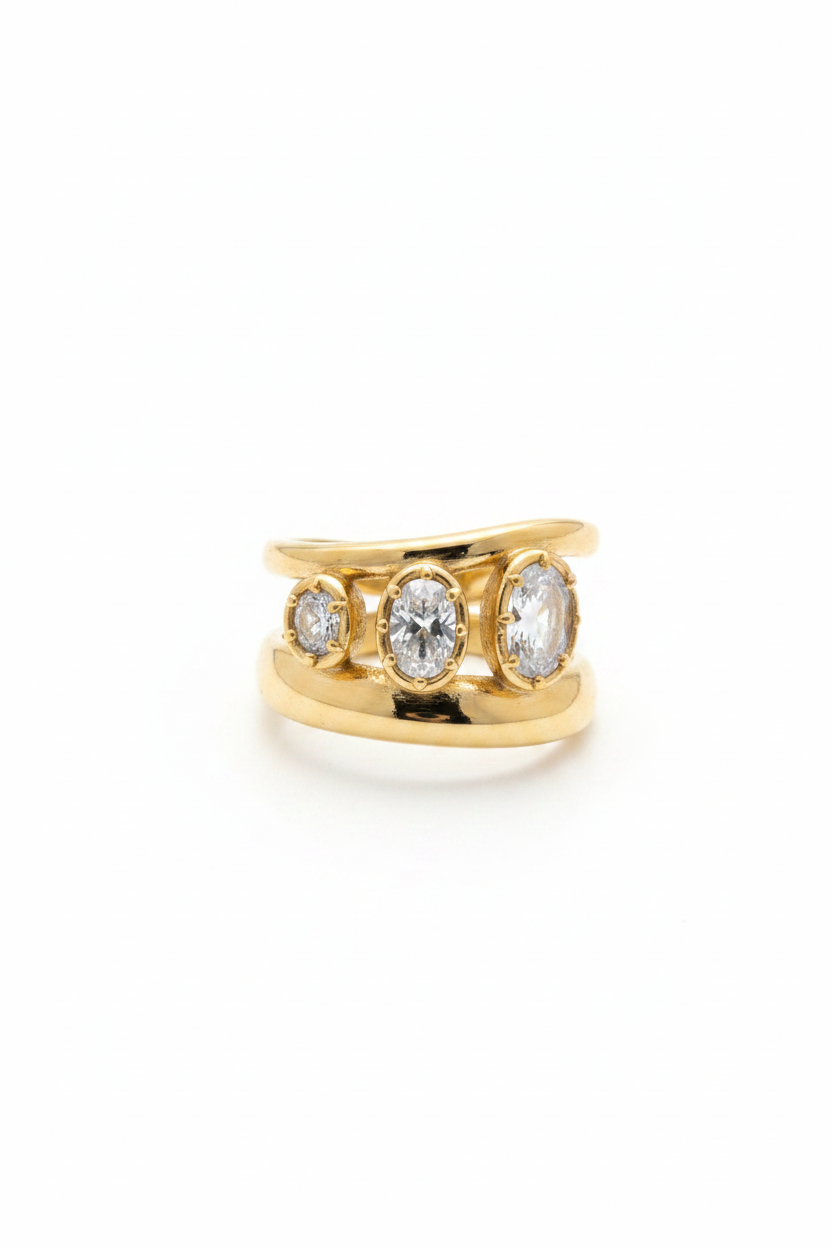 Malia Kristall-Ring – Breiter Statement-Ring mit drei Zirkonia-Steine